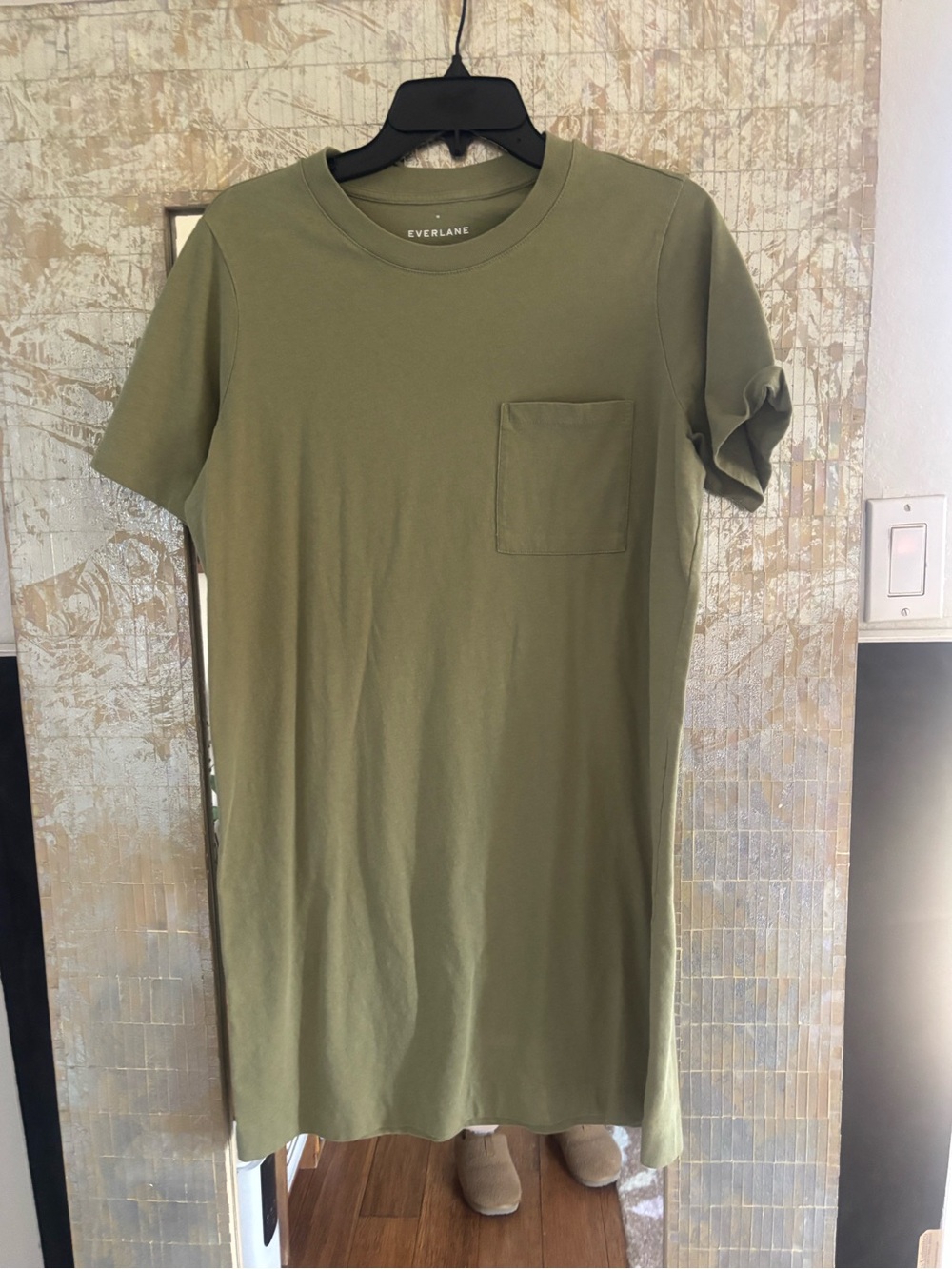 Everlane Women’s Olive Green Pocket T-Shirt Dress